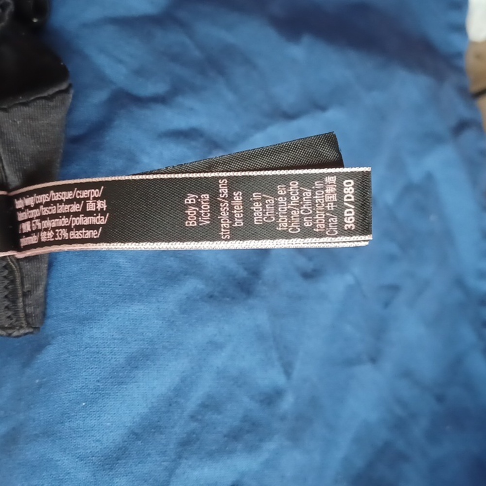 Victoria's Secret Strap/Strapless Bra - Picture 12 of 14